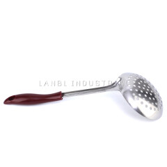 New Design 410 Stainless Steel Slotted Skimmer Strainer with Wooden Handle