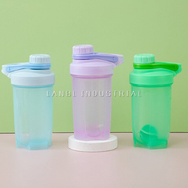 Factory Wholesale High Quality With Graduated Rotary Cover Plastic Protein Powder Milkshake Cup Fitness Sports Cup
