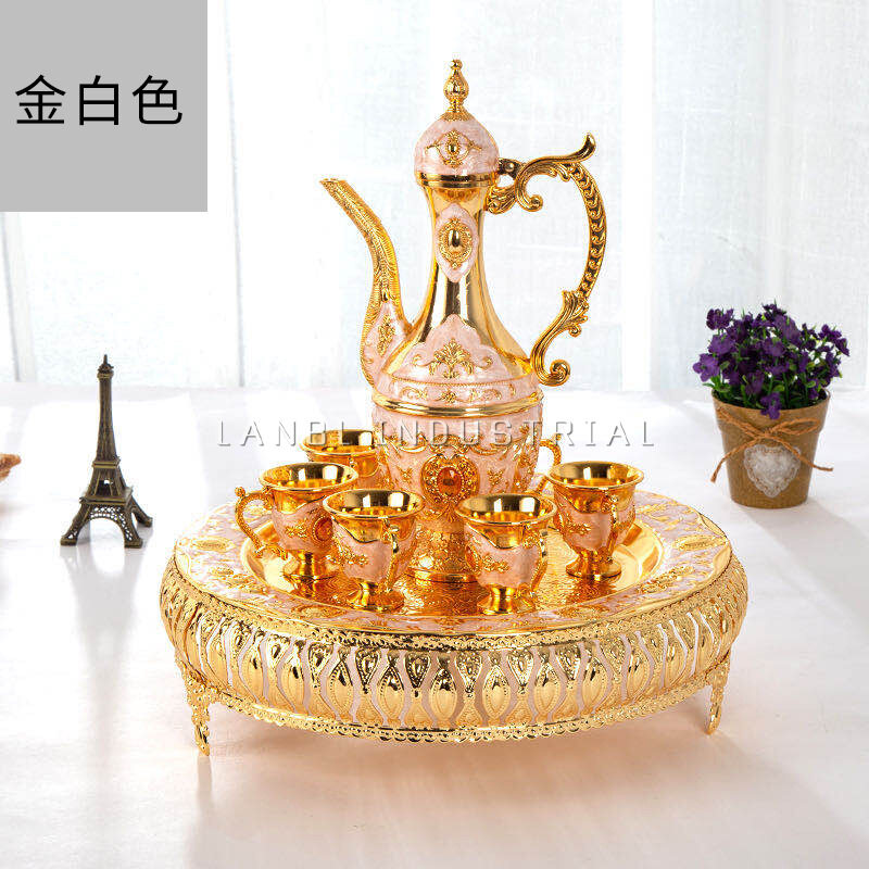 Hot Selling 8Pcs New Style luxury Wedding Decoration Golden Home Party Wine Bottle Cups Tray Wine Set