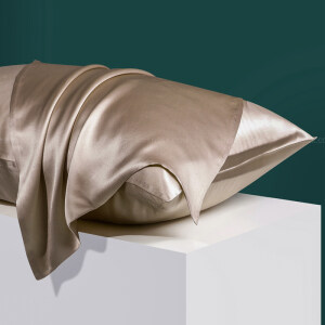 30 Momme Mulberry Silk Pillowcase for Hair and Skin