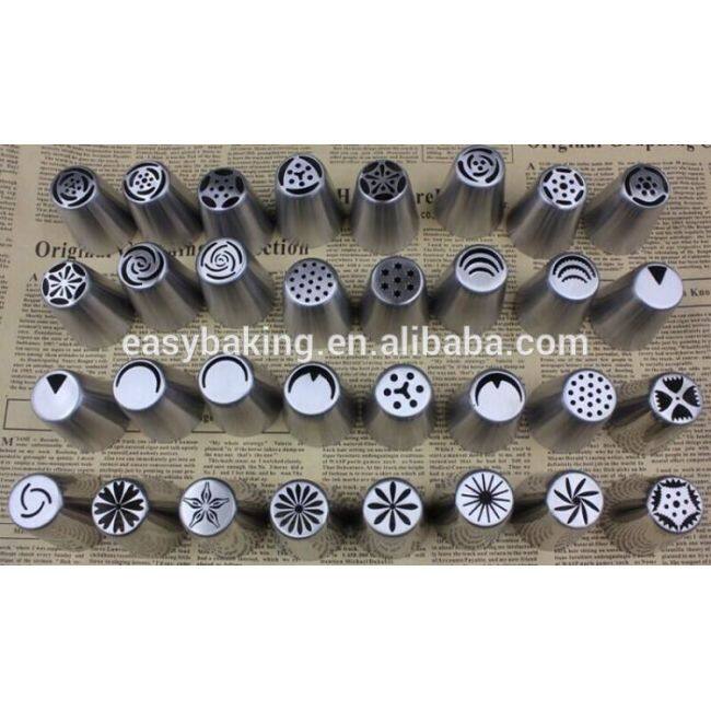 Russian Icing piping nozzle for cake decorating