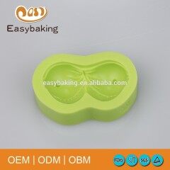 Originality And Novelty Female Sexy Bra Silicone Bakeware Molds For Birthday Cake Decorate