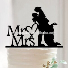 Süßer Acryl-Kuchenaufsatz für Hochzeitsgeschenke in verschiedenen Stilen für die Dekoration von Hochzeitstorten