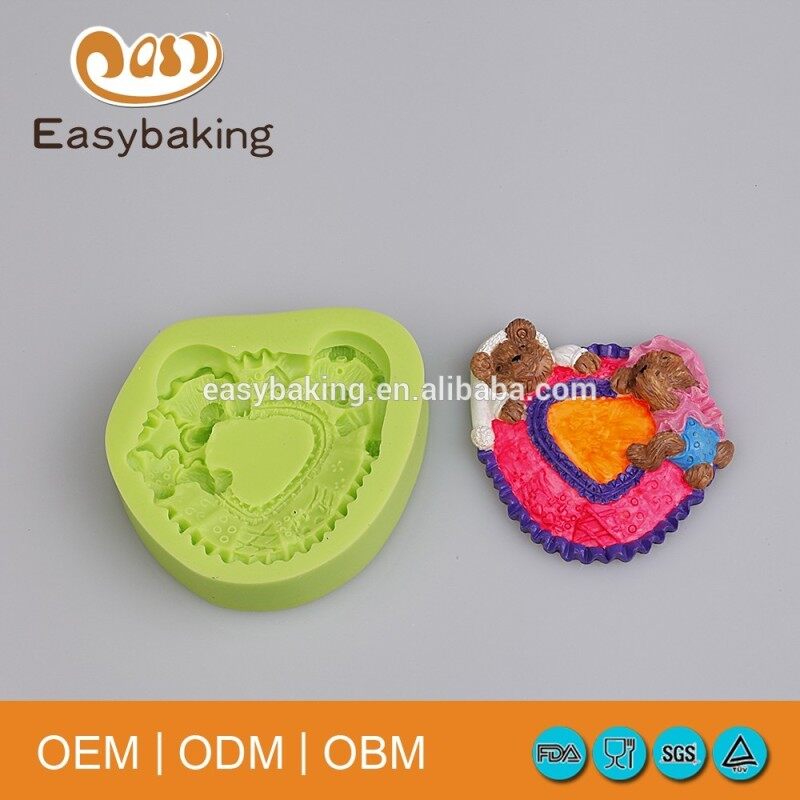 Cartoon Mother & Baby Bear Muffin Pastry Cake Decorate Easy Push Silicone Molds