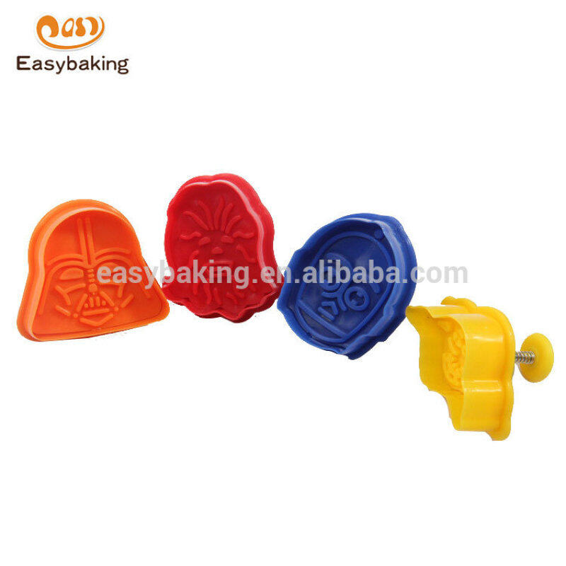 Hot sale high quality Food Grade plastic Different shape cookie cutter