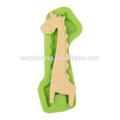 Lovely giraffe shape silicone mold for candy or candle cake decorating