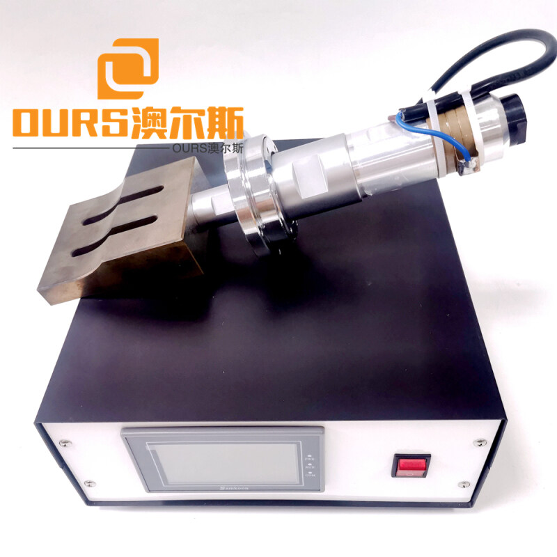 2600w 20khz and transducer with horn 110*20mm for Children-mask ultrasonic welding machine