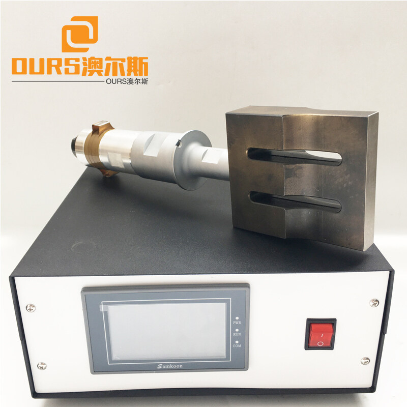hot sales digital ultrasonic welding generator and transducer for welding ear straps