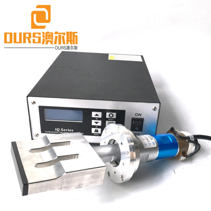20KHZ 2000W Ultrasonic Welding Generator For Fully Automatic Mask Making Machine With Outer Loop