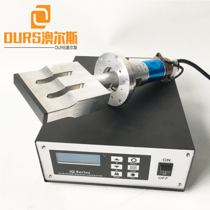 2000W 20KHZ Ultrasonic Generator Transducer Booster Horn For N95 Cup Mask After Process Making Machine