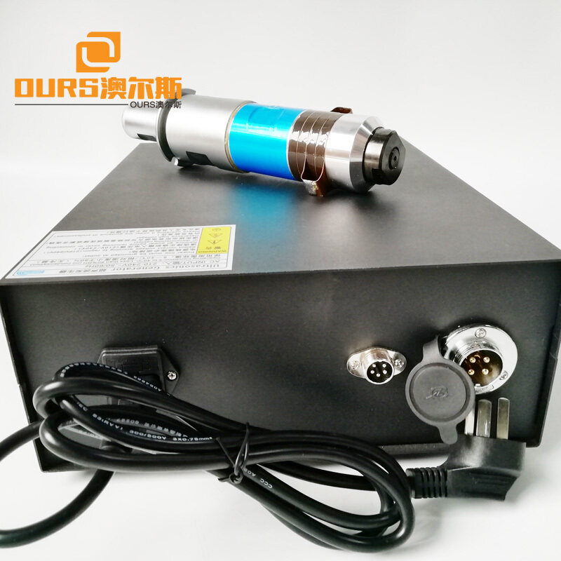 20KHz 2000W Ultrasonic Welding Generator With Welding Transducer For Plastic Welding Machine