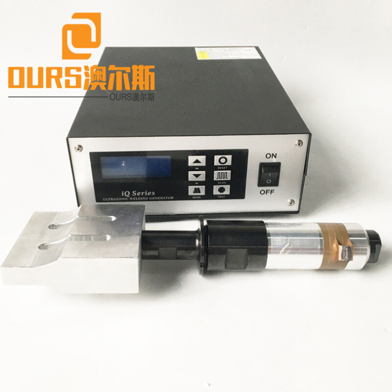 20KHZ 2000W High quality Digital welding ultrasonic piezoelectric transducer and generator