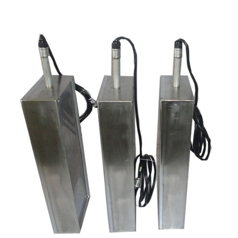 40KHz High Power 6000W Immersible Ultrasonic Transducer Ultrasonic Submersible Transducer Pack For Washing Parts