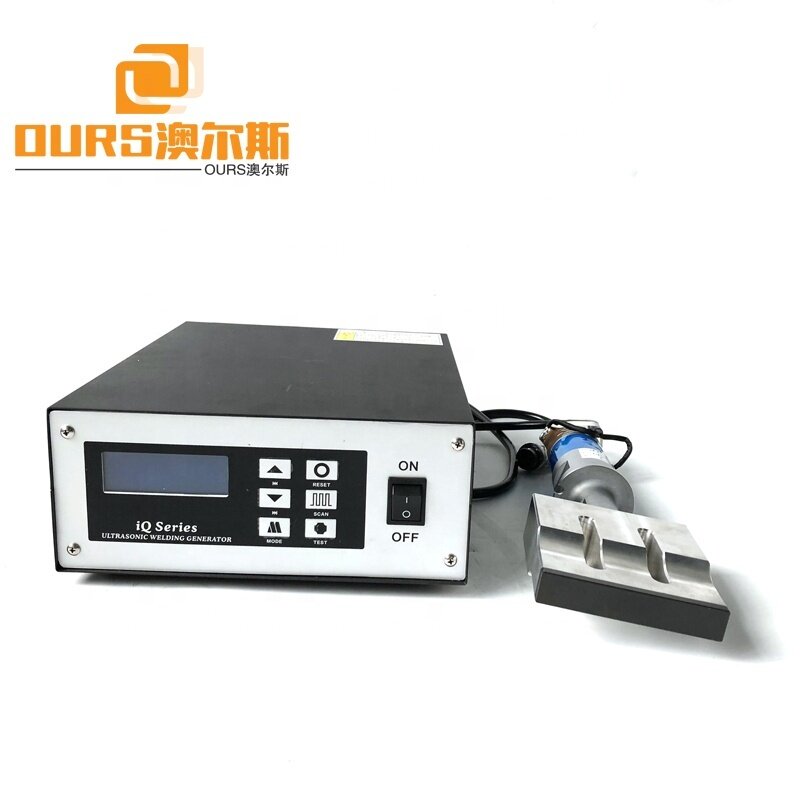 20KHz 2000W Ultrasonic Face Masker Machine Generator And Transducer With Horn 110mm*20mm