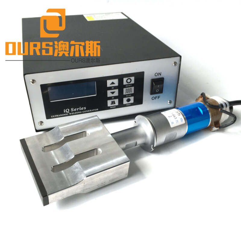 20KHZ 2000W Ultrasonic Welding generator and transducer with booster and 110mm horn For Ear Loop Face Mask Welding Machine