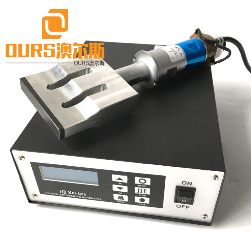 20KHZ 2000W High Quality Ultrasonic welding generator With Transducer For Ultrasonic Face Mask Ear-Loop Welding Machine