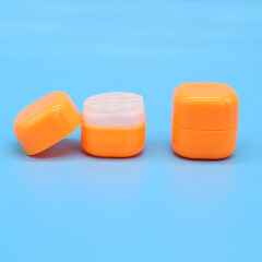 7g Plastic Square Lip Balm Jar Container for Lip Care