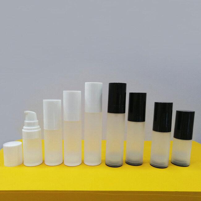 Wholesale plastic eco friendly cosmetic serum 30ml matte clear airless frosted bottle with pump