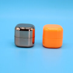 7g Plastic Square Lip Balm Jar Container for Lip Care