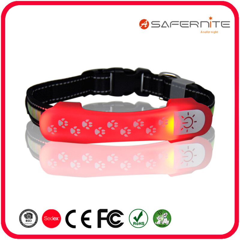 2020 New Trend Led Dog Accessory  Light up Dog Collar Cover  Silicone Waterproof Pet Accessories Light