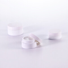 Hot selling 30ml 60ml Opal White Glass Lotion Pump Cosmetic Bottle,15g 30g 50g wide mouth cosmetic white glass jar