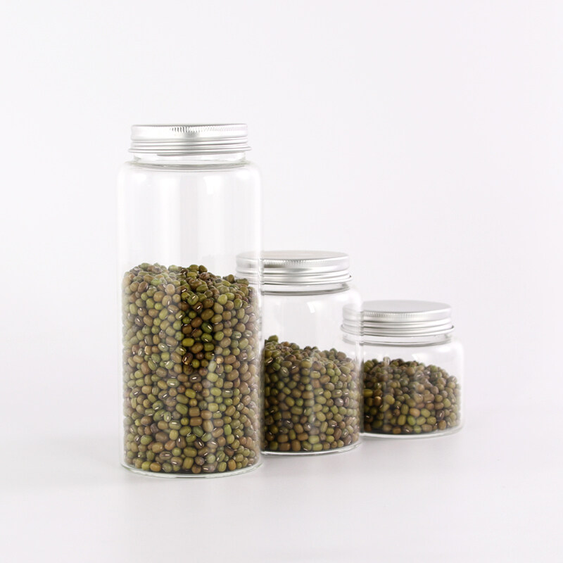 Spiceberry Home Modern Glass Spice Bottles with Labels