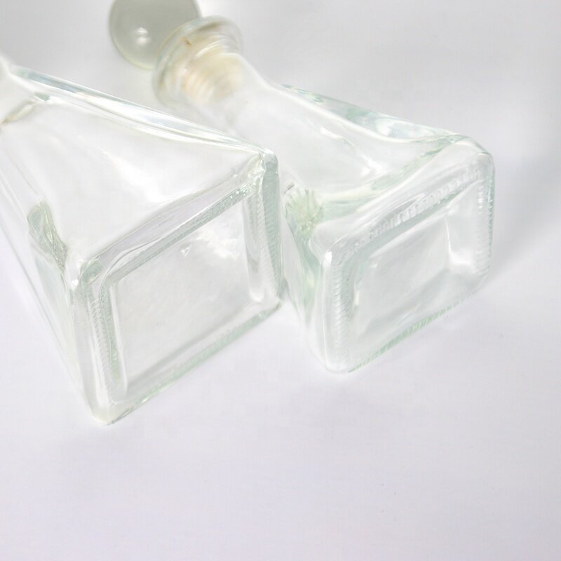 Pyramid Shape Elegant Home Fragrance Aromatherapy Reed Diffuser Refill Glass Bottles