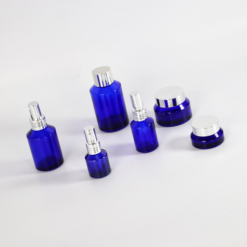 15ml 30ml 60ml Empty cobalt blue glass cosmetic lotion pump bottles