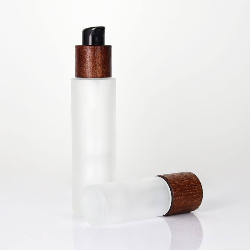 Personal Care Glass Cosmetic Bamboo Cap Perfume Bottle With Ash tree wooden Spray lid Glass Pump Bottles for Cosmetics