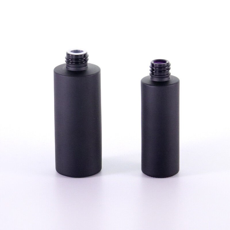 Ready to ship 30ml frosted black glass bottle with ashtree wooden cap for skin care packaging