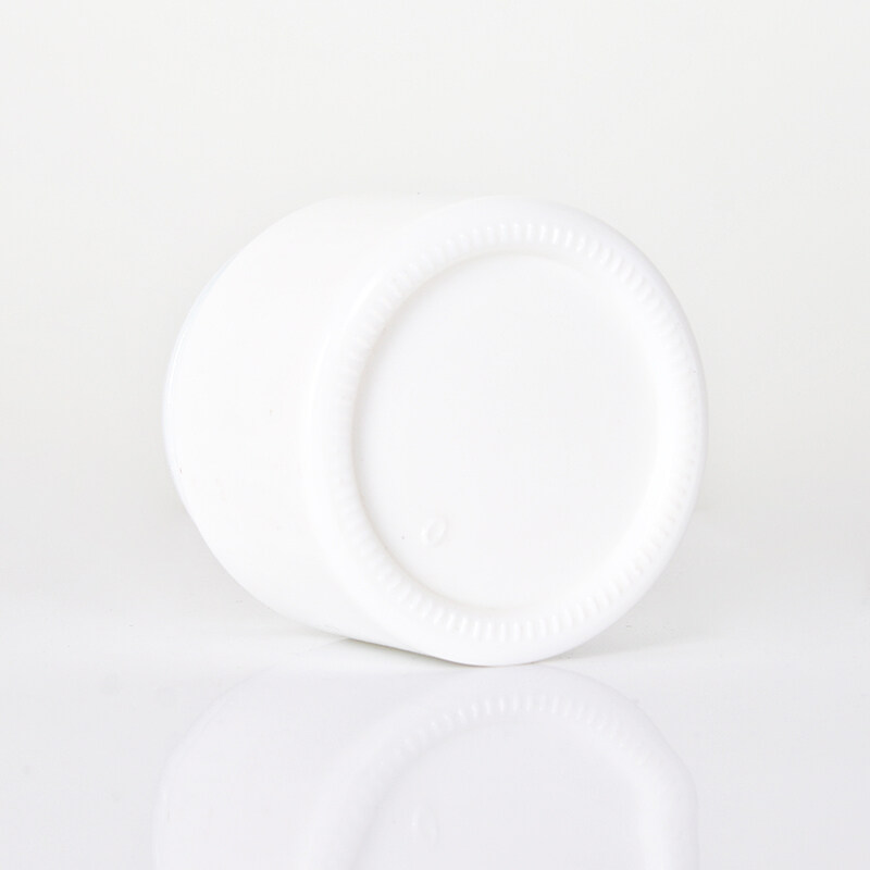 Opaque opal white glass jar  face cream jar eye cream jar sub-bottling shading