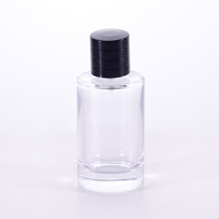 100ml round transparent glass spray perfume bottle with black plastic cap