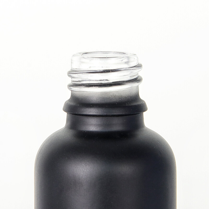 Ready to ship 30ml round shape frosted black glass bottle with electroplate sliver press dropper for essential oil