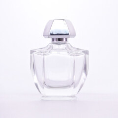 Wholesale customization 50ml Empty Perfume Bottle Luxury  Perfume Cap pink Spray bottle glass bottle