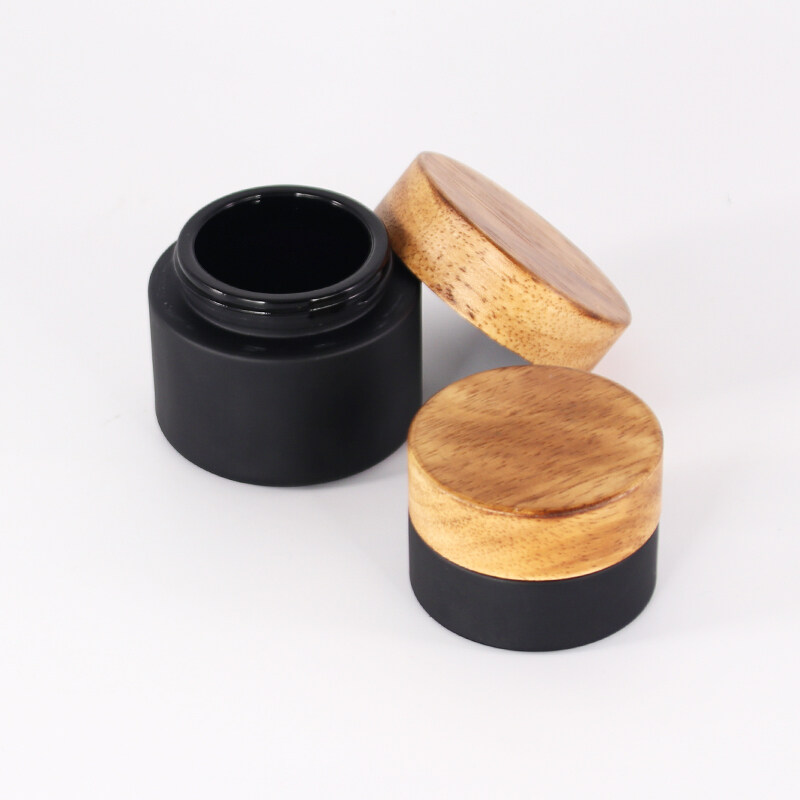 hot concentrate matte black skin beauty wood  Glass Frosted Black Face Cream Glass Jar with Wooden lid