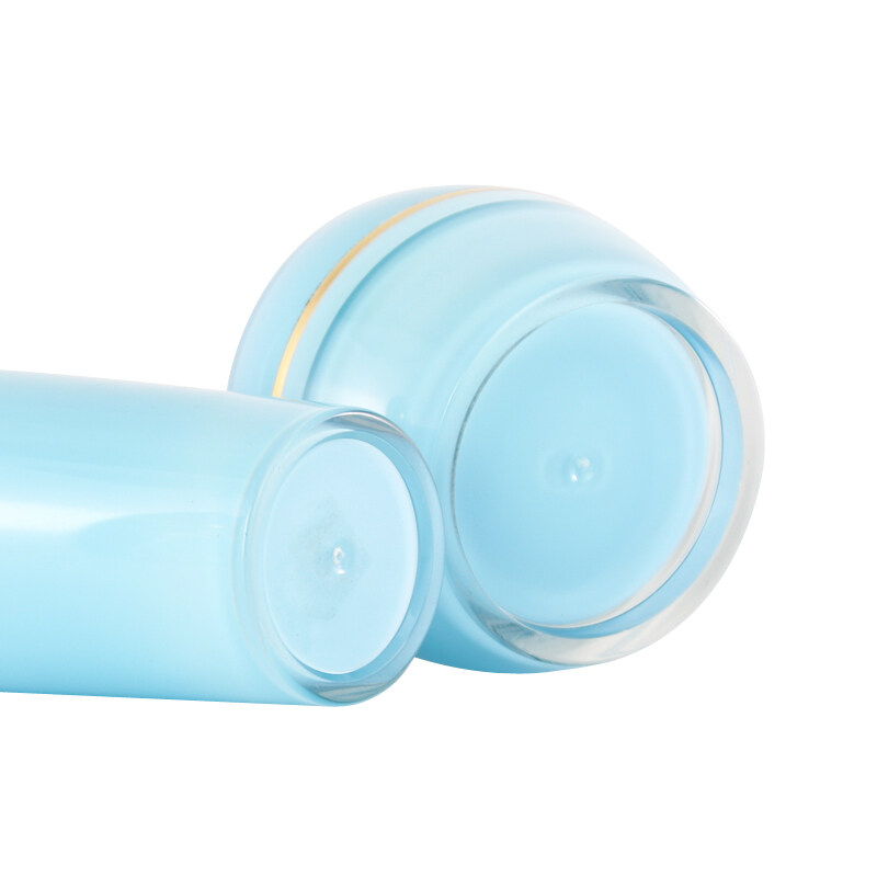 Empty plastic acrylic cosmetic beauty acrylic spray bottle and cream jar