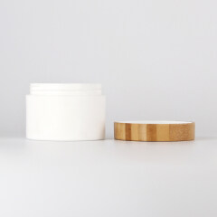 White plastic skincare packaging face cream jars with bamboo lid,empty plastic jar