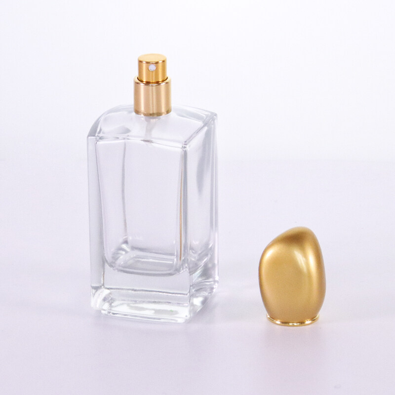 factory directly supplies 30ml and 50ml high-end spray perfume bottles with customized logo For Cosmetic clear glass bottle