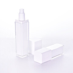 30ml 60ml High Quality Luxury Acrylic Vacuum Lotion Bottles for Essence Lotion Cosmetic Packaging
