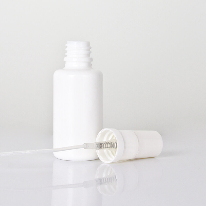 30ml opal white glass bottle with white plastic spray pump, Portable make up spray