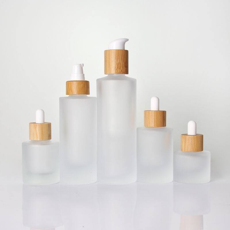 Empty Cosmetic Packaging Round Shape Luxury Skincare Serum Essential Oil  bamboo lid Clear Glass Thick Bottom Dropper Bottle