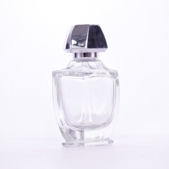 Wholesale customization 50ml Empty Perfume Bottle Luxury Perfume Cap pink Spray bottle glass bottle