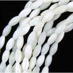 SP4056 White mother of pearl mop rice drum beads