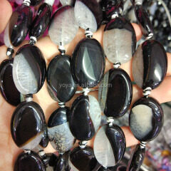 AB0648 Black and white agate oval beads