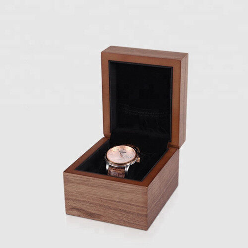 Nice design elegant wooden watch box wrist packing box with pillow insert