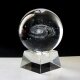 Bola de cristal de luna 3D Pisapapeles Esfera de vidrio grabada con láser Pantalla Globo Bola de meditación Decoración del hogar con soporte de cristal