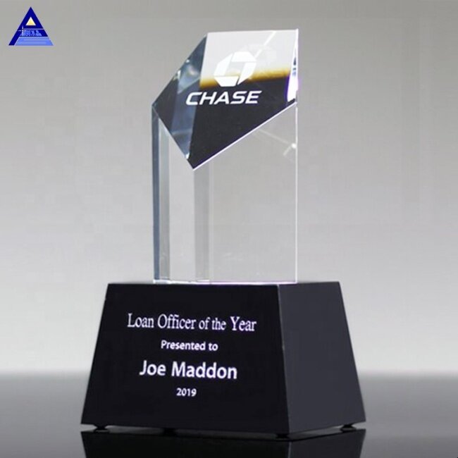 Unique Design Pentagon Crystal Trophy Tower Award