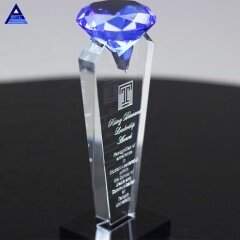Trofeo de diamante de cristal azul clásico de cristal de sublimación para regalos de recuerdo