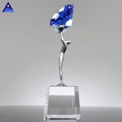 Trofeo de premio de zafiro de diamante de logro de cristal personalizado para regalo corporativo