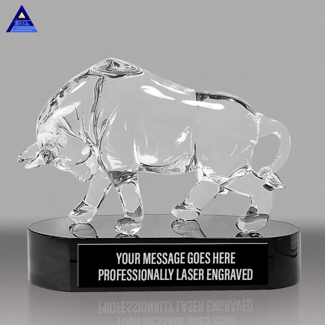 Powerful Exquisitelaser Engraver Animal Crystal Cattle Model,Crystal Bull Figurine For Sale